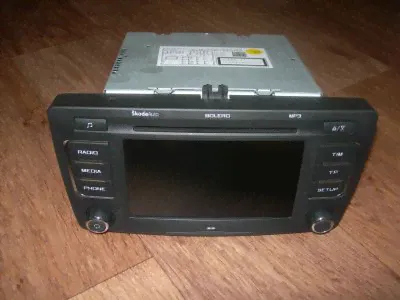 Магнитола Bolero BlauPunkt (1Z0035156F)-0